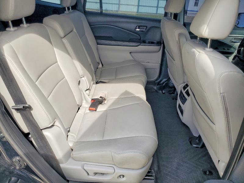 Продаж на аукціоні авто 2018 Honda Pilot, vin: 5FNYF6H53JB039415, номер лоту: 50330986
