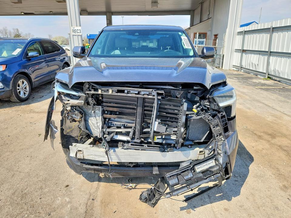 49269806 :رقم المزاد ، 5TFLA5AB3NX009801 vin ، 2022 Toyota Tundra مزاد بيع