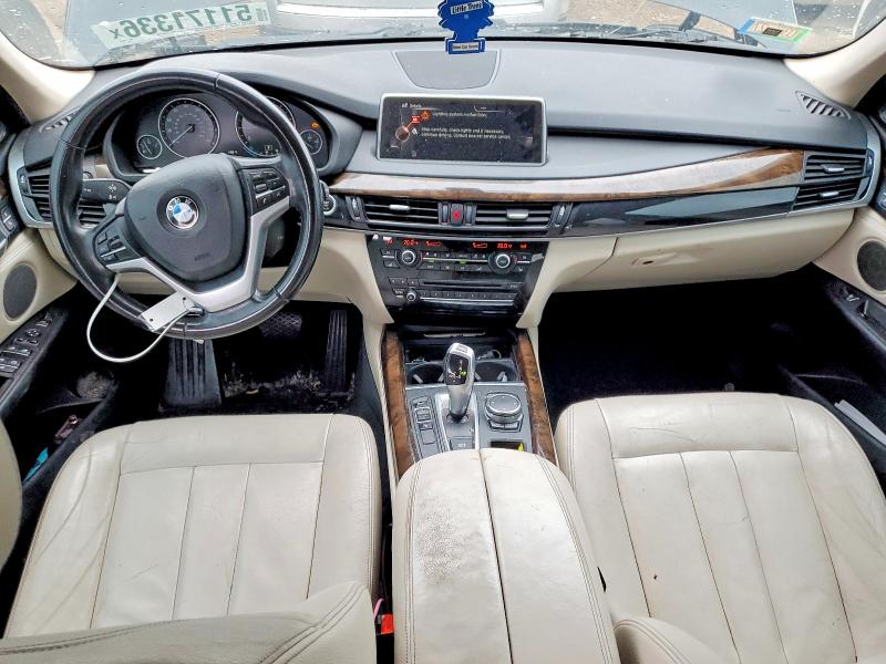 51171336 :رقم المزاد ، 5UXKR2C57F0H38115 vin ، 2015 Bmw X5 مزاد بيع