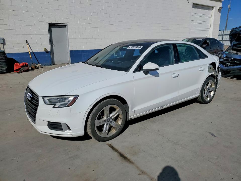 Aukcja sprzedaży 2017 Audi A3, vin: WAUB8GFF7H1011537, numer aukcji: 49273966