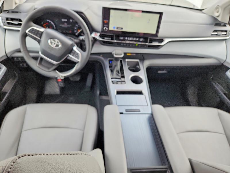 49785016 :رقم المزاد ، 5TDYSKFC5TS251981 vin ، 2026 Toyota Sienna مزاد بيع