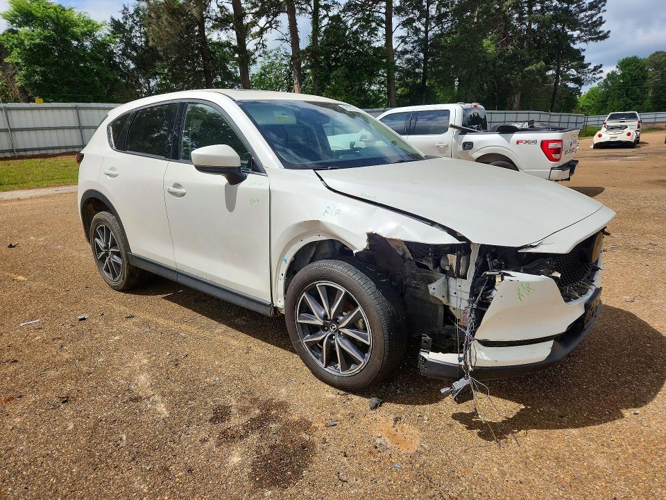 Продаж на аукціоні авто 2018 Mazda Cx-5, vin: JM3KFADM5J1428983, номер лоту: 49571966