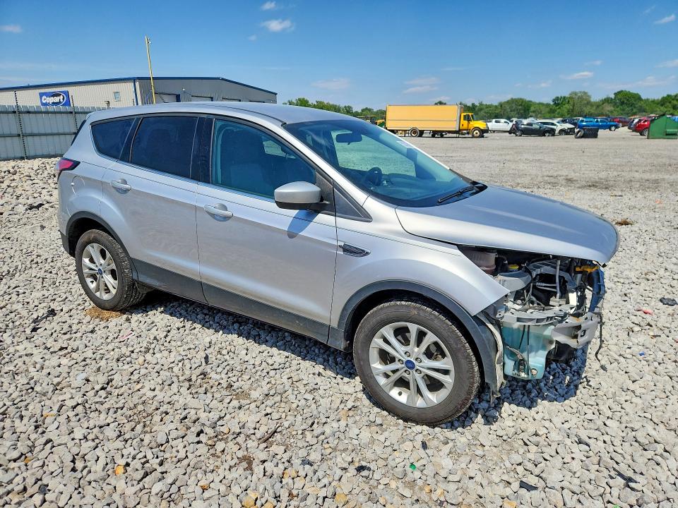 Продажа на аукционе авто 2017 Ford Escape, vin: 1FMCU0GD4HUC61271, номер лота: 52019886