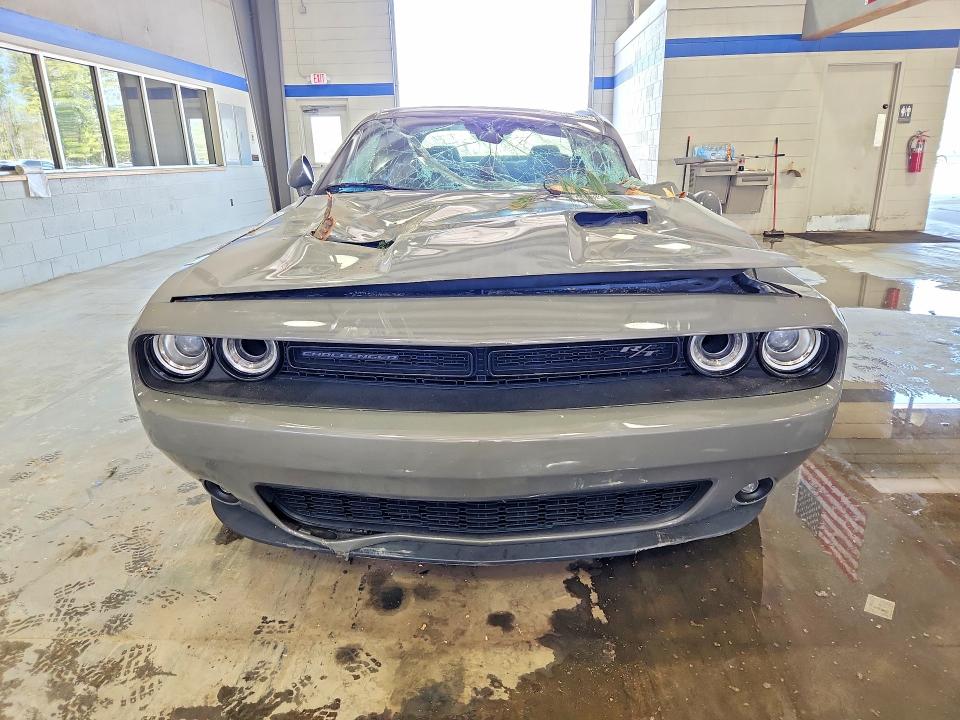 Продаж на аукціоні авто 2018 Dodge Challenger, vin: 2C3CDZBT5JH172541, номер лоту: 49580556