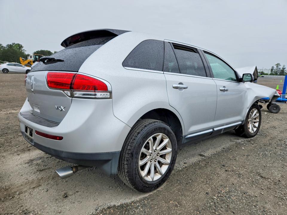 2011 Lincoln Mkx მანქანა იყიდება აუქციონზე, vin: 2LMDJ6JK8BBJ28537, აუქციონის ნომერი: 51469316