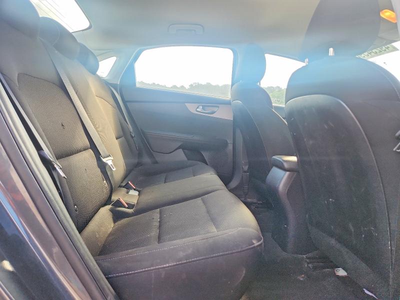 2021 Kia Forte მანქანა იყიდება აუქციონზე, vin: 3KPF24AD1ME394117, აუქციონის ნომერი: 49234596