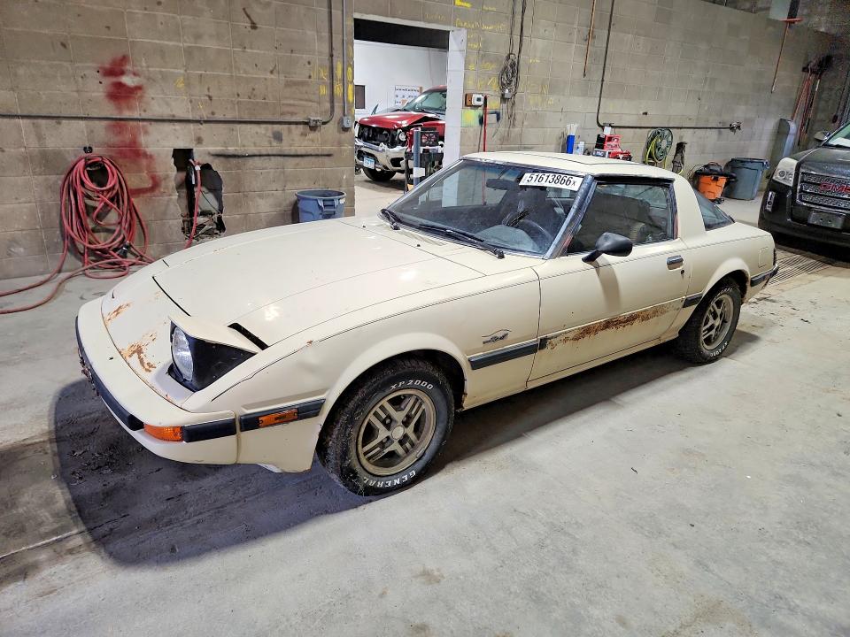 51613866 :رقم المزاد ، JM1FB3310E0820841 vin ، 1984 Mazda Rx7 مزاد بيع