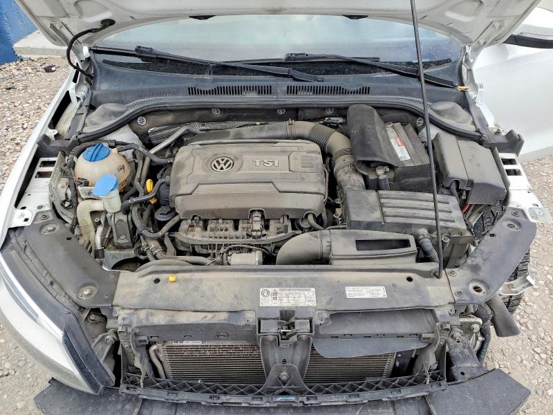 50433776 :رقم المزاد ، 3VWD17AJ1FM404393 vin ، 2015 Volkswagen Jetta مزاد بيع