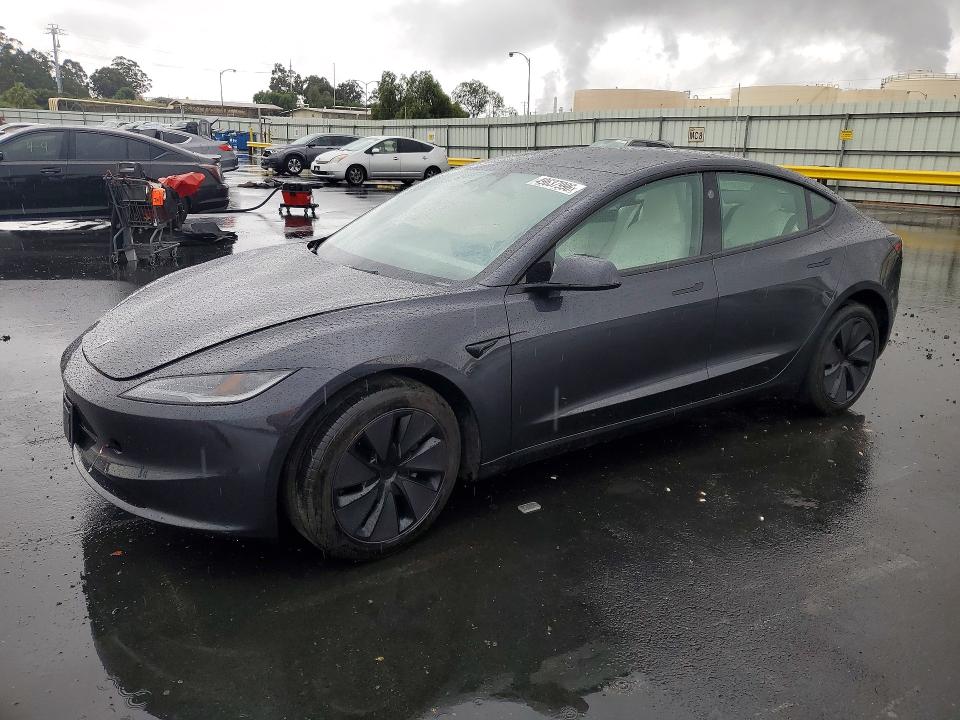 Продаж на аукціоні авто 2025 Tesla Model 3, vin: 5YJ3E1EB2SF065676, номер лоту: 49637996
