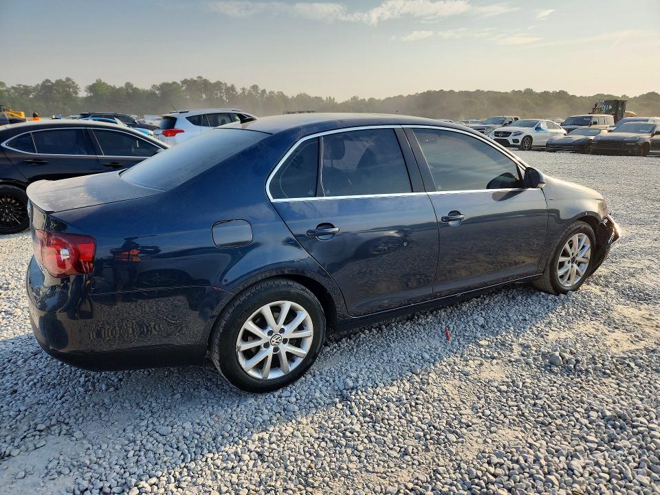 Продажа на аукционе авто 2010 Volkswagen Jetta, vin: 3VWRX7AJ3AM039180, номер лота: 50728276