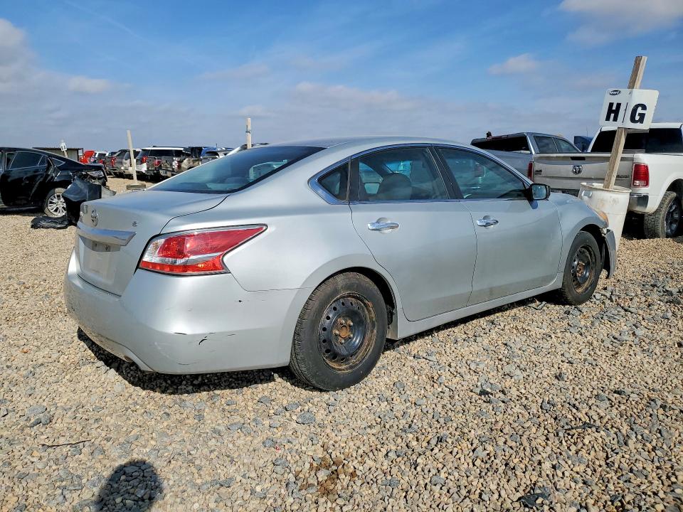 Продаж на аукціоні авто 2015 Nissan Altima, vin: 1N4AL3AP7FC205708, номер лоту: 49417536