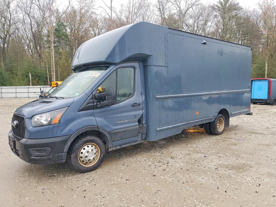 47828626 :رقم المزاد ، 1FDDF6P86MKA41589 vin ، 2021 Ford Transit مزاد بيع
