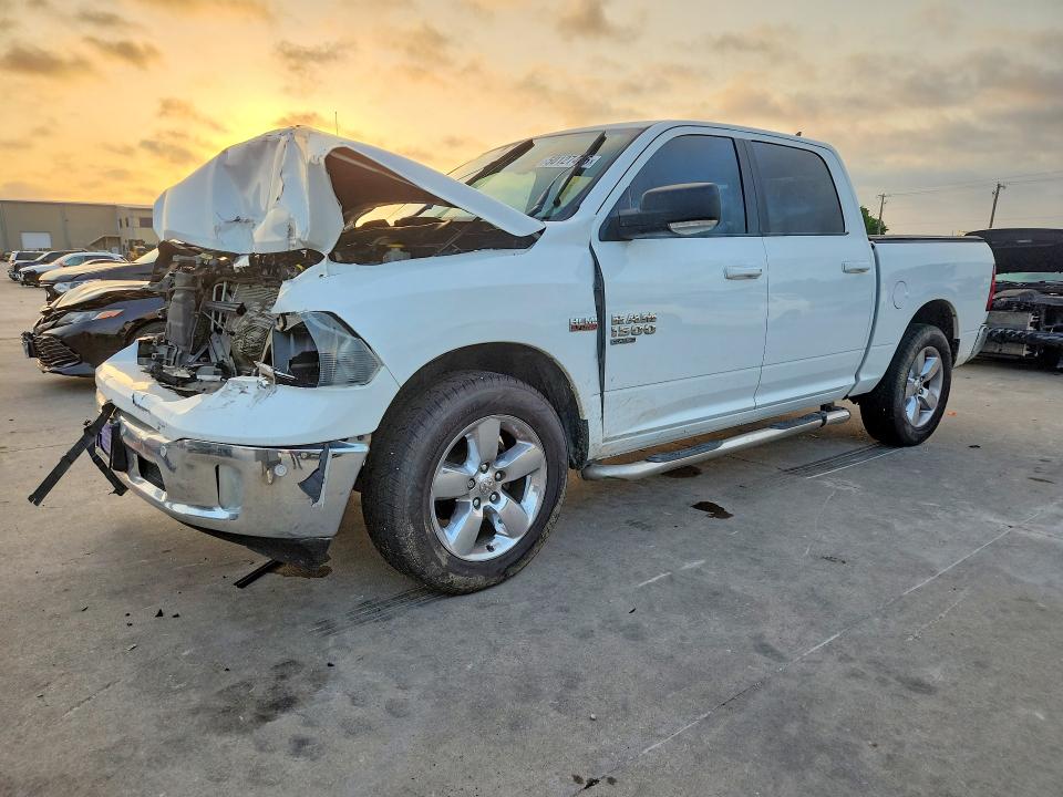 50127446 :رقم المزاد ، 1C6RR6LT8KS512688 vin ، 2019 Ram 1500 Classic مزاد بيع