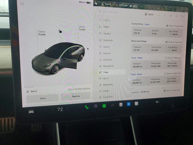 49447566 :رقم المزاد ، 5YJ3E1EB8JF083081 vin ، 2018 Tesla Model 3 مزاد بيع