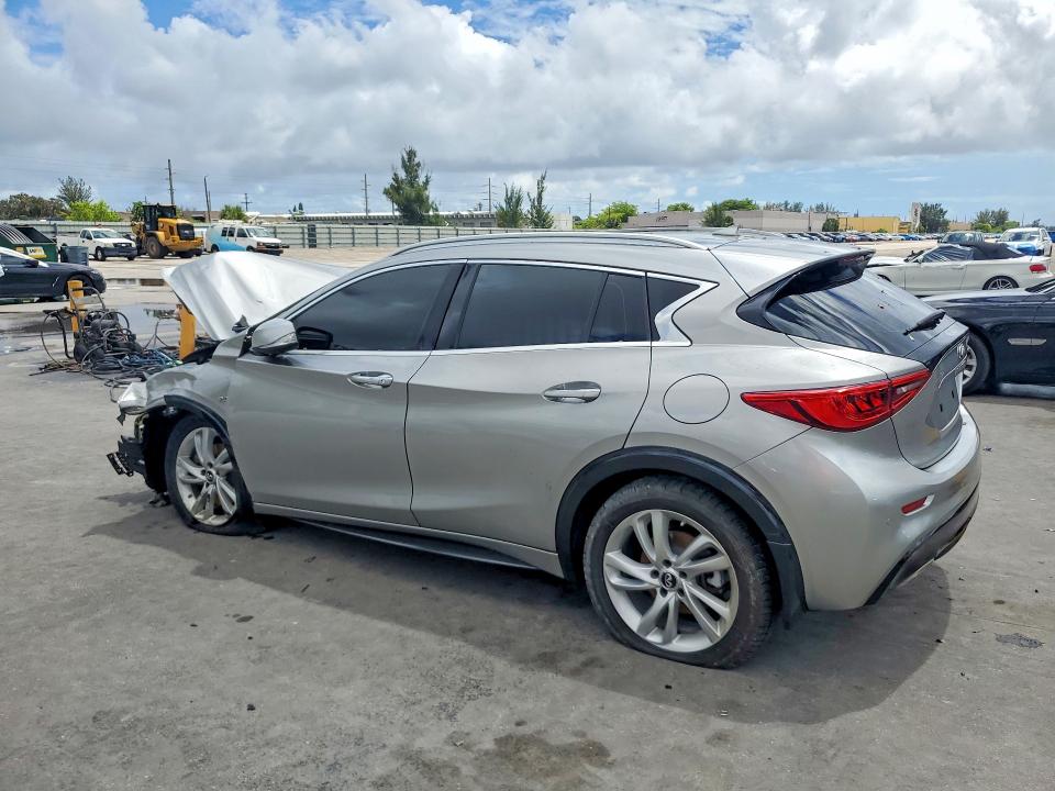48298016 :رقم المزاد ، SJKCH5CP6KA007654 vin ، 2019 Infiniti Qx30 مزاد بيع