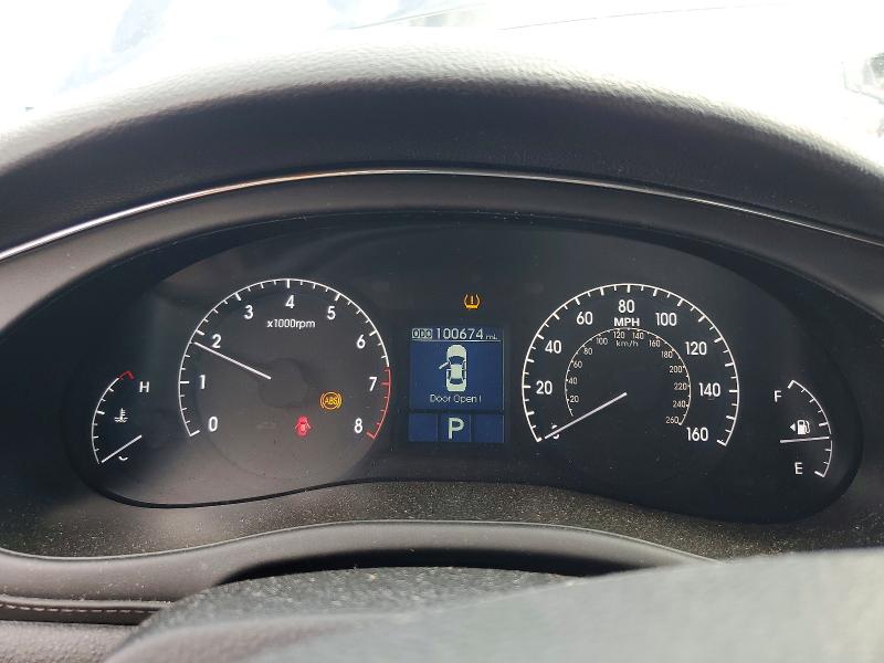 2011 Hyundai Genesis მანქანა იყიდება აუქციონზე, vin: KMHGC4DF2BU133720, აუქციონის ნომერი: 49466216