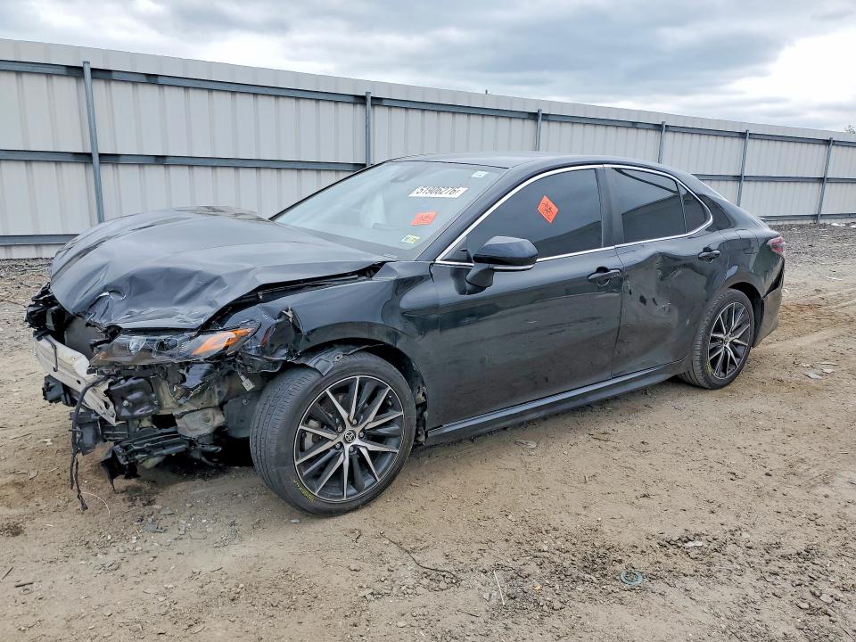 51906276 :رقم المزاد ، 4T1G11BK1PU088913 vin ، 2023 Toyota Camry مزاد بيع