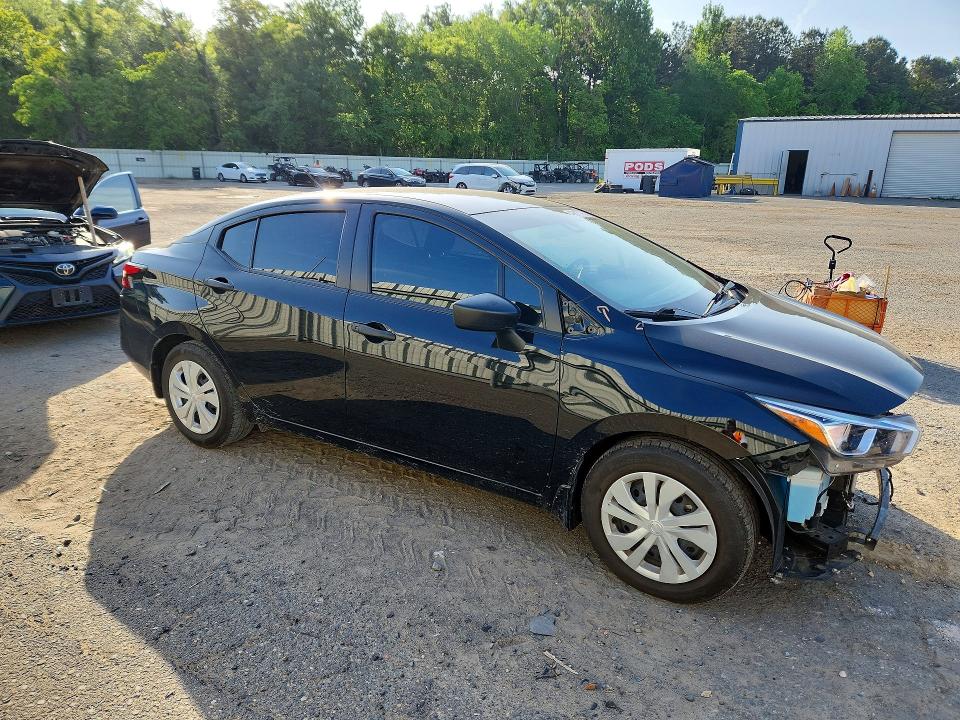 49613116 :رقم المزاد ، 3N1CN8DV9PL847912 vin ، 2023 Nissan Versa مزاد بيع
