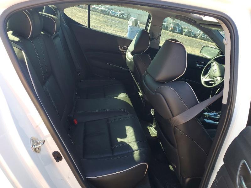 49072316 :رقم المزاد ، 19UUB3F73JA004672 vin ، 2018 Acura Tlx مزاد بيع