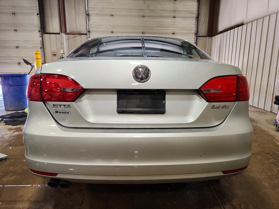 Продажа на аукционе авто 2011 Volkswagen Jetta, vin: 3VWDZ7AJ5BM312190, номер лота: 49897576
