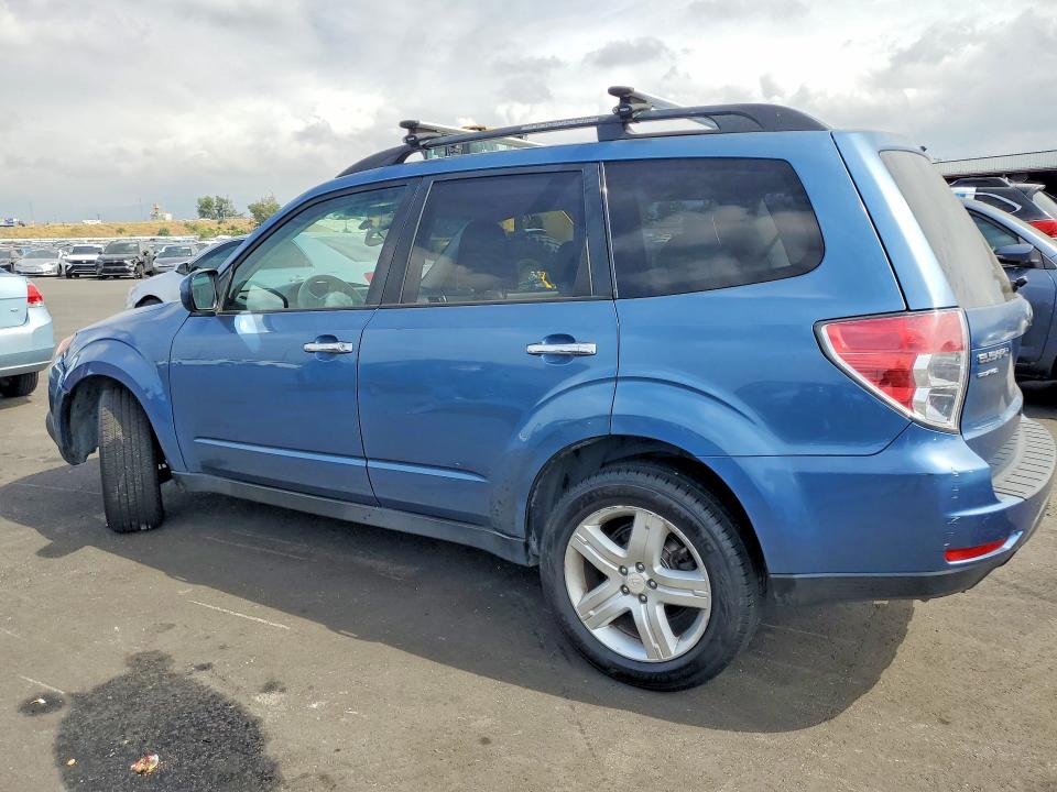 Продажа на аукционе авто 2010 Subaru Forester, vin: JF2SH6CCXAH780748, номер лота: 49566856