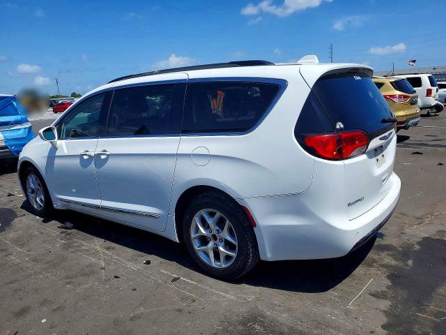 Продажа на аукционе авто 2017 Chrysler Pacifica, vin: 2C4RC1BG8HR831391, номер лота: 48678916