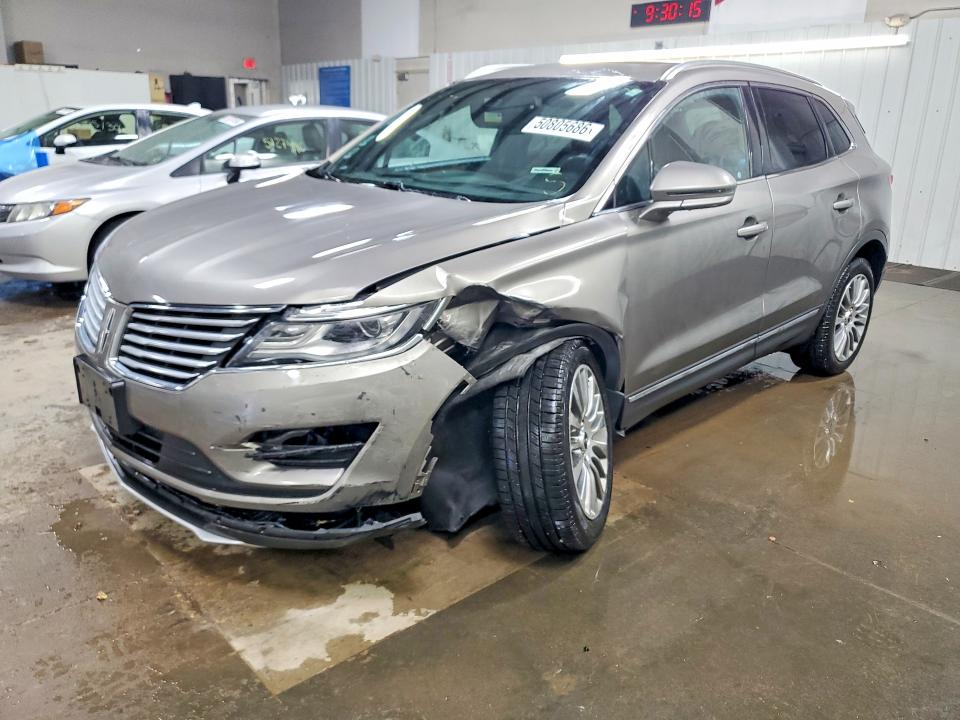 50805686 :رقم المزاد ، 5LMTJ3DH1GUJ19862 vin ، 2016 Lincoln Mkc مزاد بيع