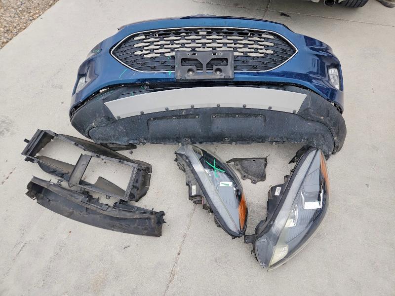 Продажа на аукционе авто 2020 Ford Escape, vin: 1FMCU9H60LUA19574, номер лота: 51269806