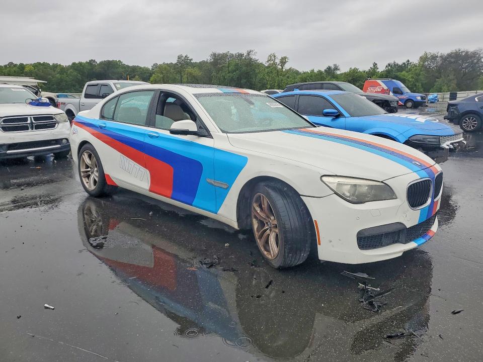 48903616 :رقم المزاد ، WBAYE8C59DD132115 vin ، 2013 Bmw 750 مزاد بيع