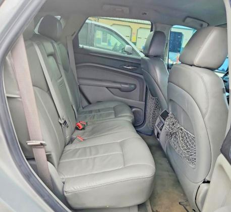 2010 Cadillac Srx მანქანა იყიდება აუქციონზე, vin: 3GYFNGEY9AS517398, აუქციონის ნომერი: 50125986