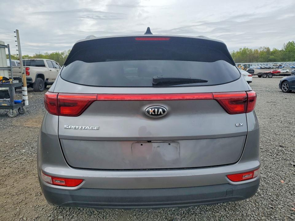2018 Kia Sportage მანქანა იყიდება აუქციონზე, vin: KNDPNCAC0J7431893, აუქციონის ნომერი: 51648546