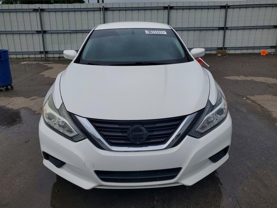 Продажа на аукционе авто 2018 Nissan Altima, vin: 1N4AL3AP3JC138002, номер лота: 51668936