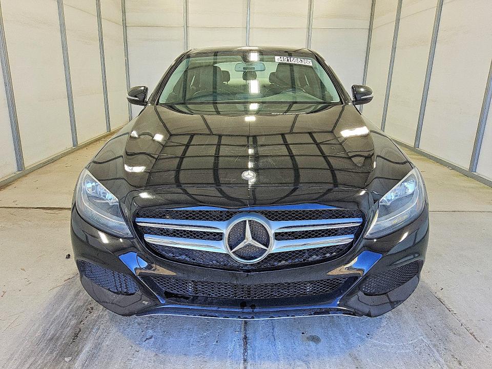 49166836 :رقم المزاد ، 55SWF4KB5FU022034 vin ، 2015 Mercedes-benz C مزاد بيع