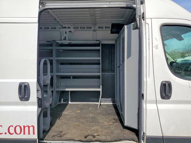 49318546 :رقم المزاد ، 3C6TRVBGXKE549992 vin ، 2019 Ram Promaster 1500 مزاد بيع