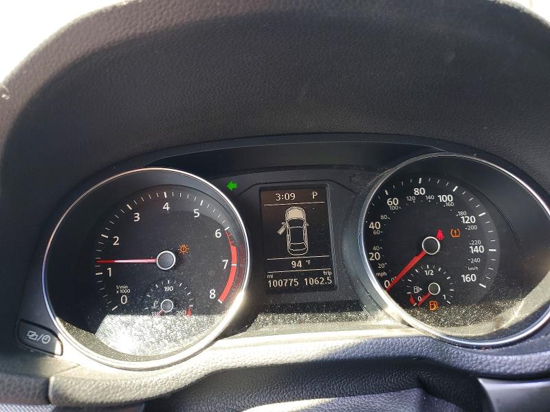 49889216 :رقم المزاد ، 1VWDT7A31HC062640 vin ، 2017 Volkswagen Passat مزاد بيع