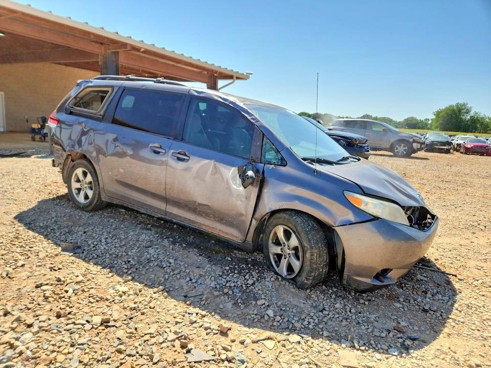 Продажа на аукционе авто 2011 Toyota Sienna, vin: 5TDKK3DC9BS091990, номер лота: 50629646