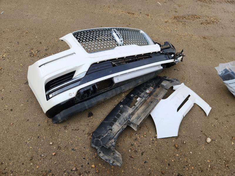 2019 Lincoln Navigator მანქანა იყიდება აუქციონზე, vin: 5LMJJ2LT8KEL07451, აუქციონის ნომერი: 49090586
