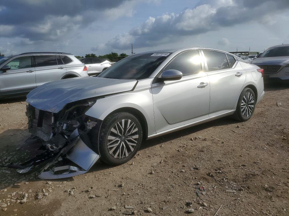 2023 Nissan Altima მანქანა იყიდება აუქციონზე, vin: 1N4BL4DV0PN306888, აუქციონის ნომერი: 49973516
