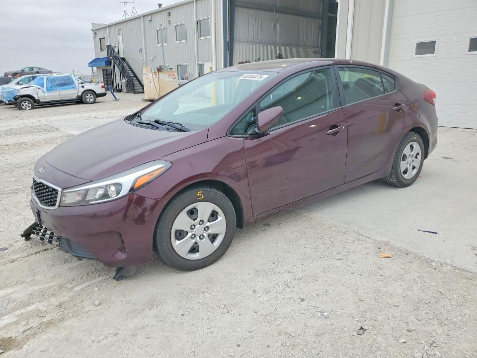 2018 Kia Forte მანქანა იყიდება აუქციონზე, vin: 3KPFK4A79JE269906, აუქციონის ნომერი: 48304476