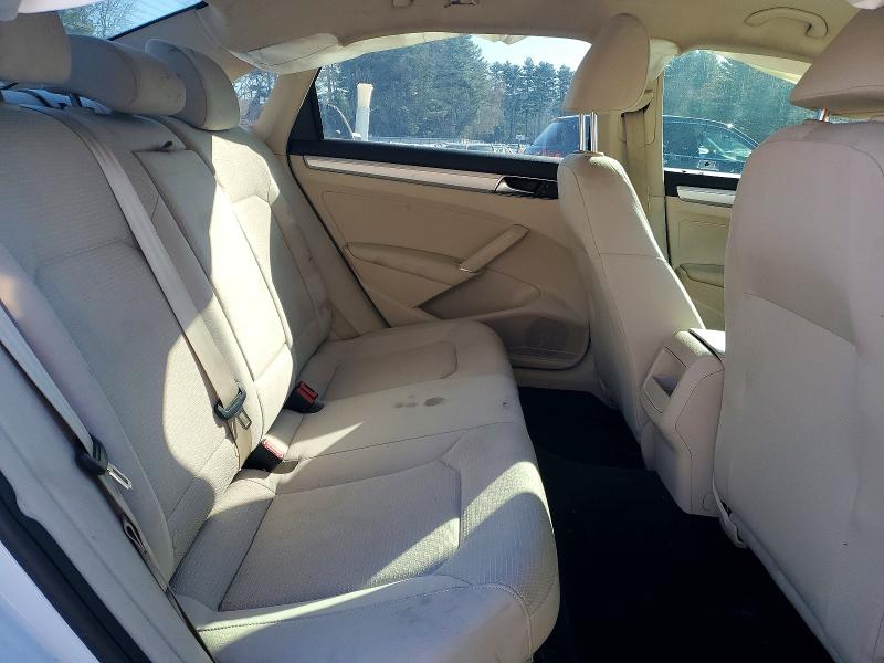 Продажа на аукционе авто 2017 Volkswagen Passat, vin: 1VWAT7A38HC079728, номер лота: 51103596