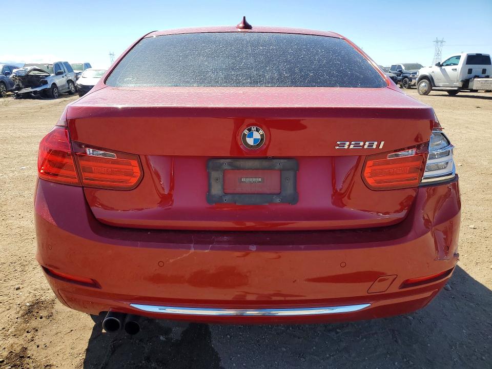 49607136 :رقم المزاد ، WBA3C1C56FK117898 vin ، 2015 Bmw 328 مزاد بيع