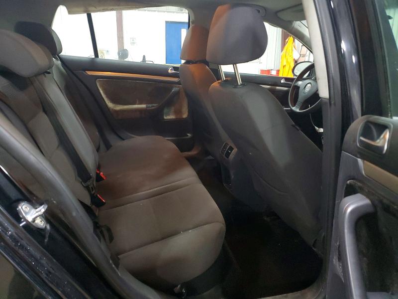 51807206 :رقم المزاد ، WVWDR71KX7W230670 vin ، 2007 Volkswagen Rabbit مزاد بيع