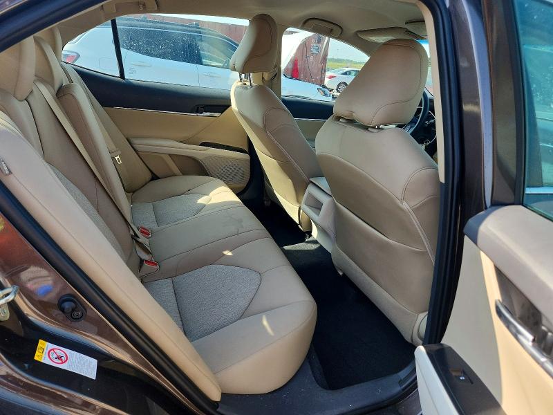 Auction sale of the 2018 Toyota Camry, vin: 4T1B11HKXJU141486, lot number: 50460326