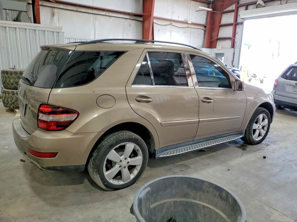 2010 Mercedes-benz Ml მანქანა იყიდება აუქციონზე, vin: 4JGBB8GB3AA571319, აუქციონის ნომერი: 51022556
