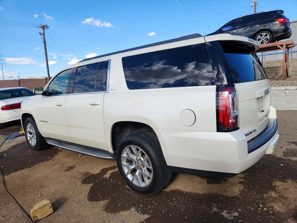 2015 Gmc Yukon Xl მანქანა იყიდება აუქციონზე, vin: 1GKS1HKC4FR567039, აუქციონის ნომერი: 48988166