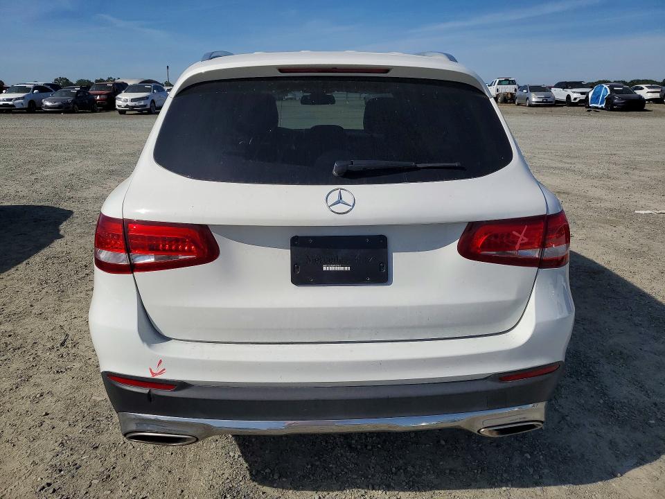 48927016 :رقم المزاد ، WDC0G4JB8HF127567 vin ، 2017 Mercedes-benz Glc مزاد بيع
