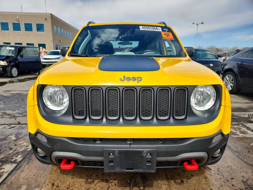 2018 Jeep Renegade მანქანა იყიდება აუქციონზე, vin: ZACCJBCB4JPH15796, აუქციონის ნომერი: 49302866