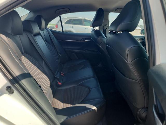 50240256 :رقم المزاد ، 4T1B11HK5KU787777 vin ، 2019 Toyota Camry مزاد بيع
