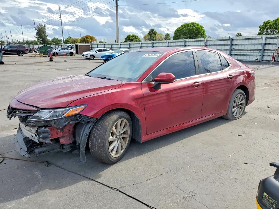 Auction sale of the 2021 Toyota Camry, vin: 4T1C11AK3MU444774, lot number: 51430306