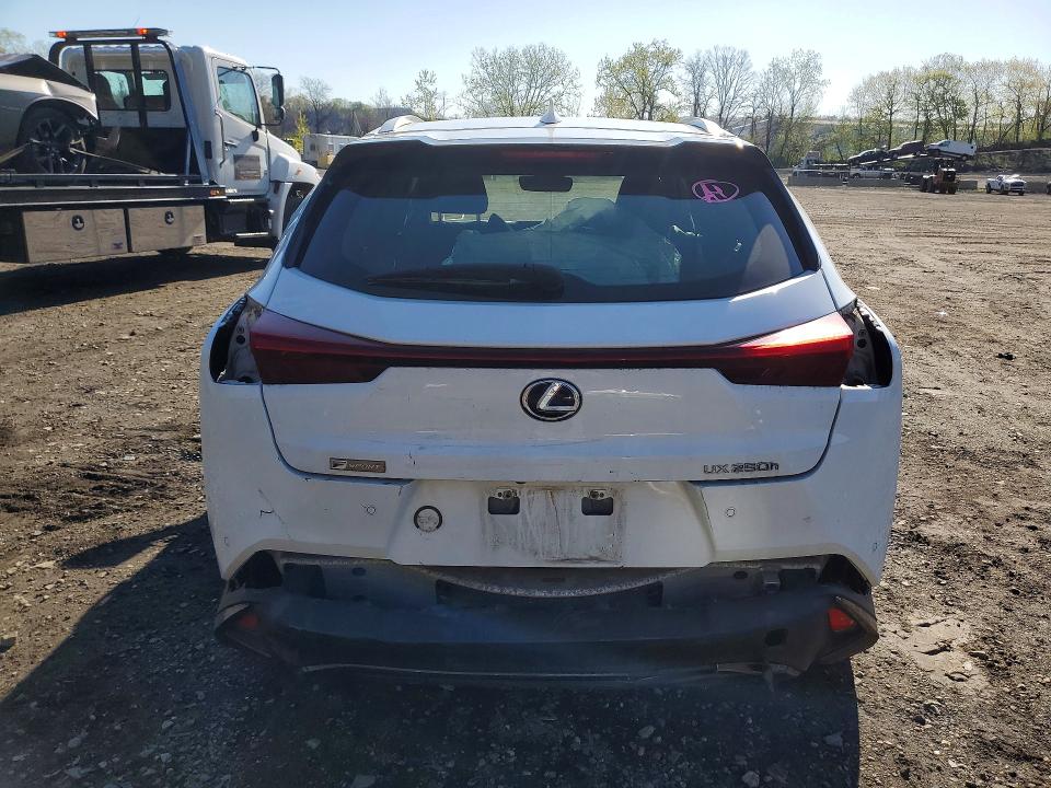 50127316 :رقم المزاد ، JTHR9JBH9M2040723 vin ، 2021 Lexus Ux مزاد بيع